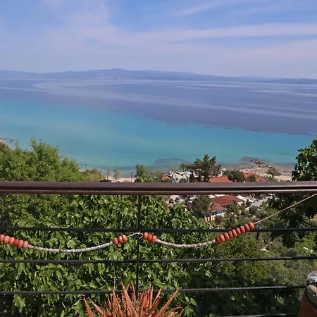 Дом отдыха Traditional House On Rock